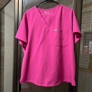 XL Figs Raspberry Sorbet Catarina 1 pocket top, XL Figs Zamora joggers